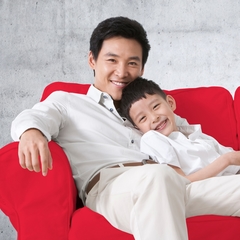 Fashionable family and interior textiles_1920